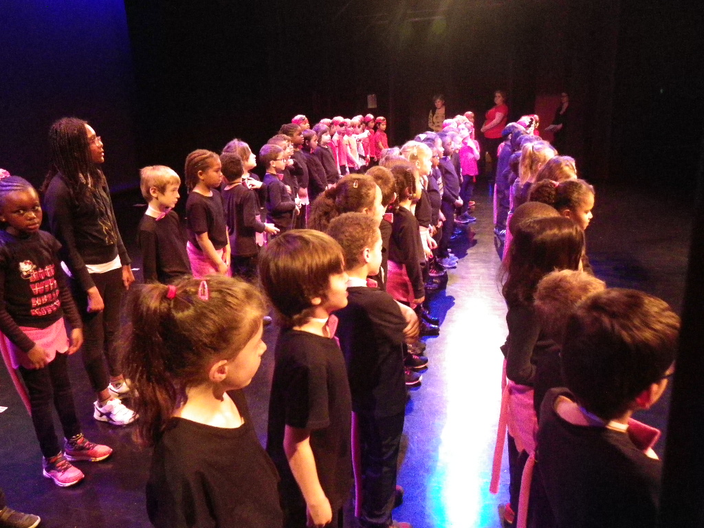 Ecole Jules Ferry La Celle Saint Cloud FERRY EN LIGNE - LE SPECTACLE DE L'ECOLE JULES FERRY 2016 ou...